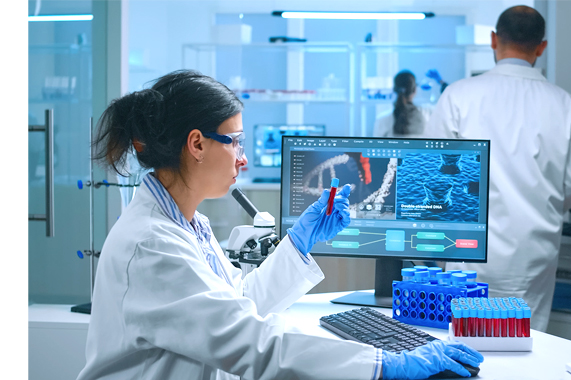 Estudiante en laboratorio