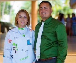 Cindy Cruz y Josué Román, fundadores de Agropek